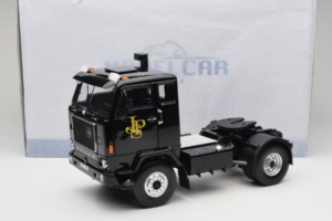 Volvo F88 John Player Special Black MCG 1:18 MCG18217 Metal - imaginea 8 din 8