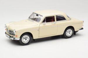 Volvo P121 Amazon Alb Revell 1:18 08866 Metal