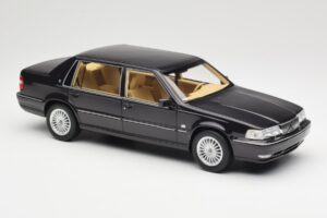 Volvo S90 Royal Violet DNA 1:18 DNA000089 Metal - imaginea 4 din 6