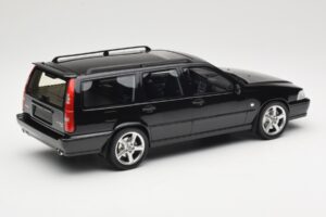 Volvo V70 R P80 Negru DNA 1:18 DNA000232 Metal - imaginea 2 din 6