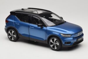 Volvo XC40 Recharge Albastru Metalizat Paudi Model 1:18 2562373 Metal - imaginea 6 din 8