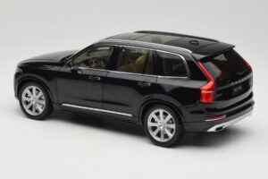 Volvo XC90 Onyx Black Paudi Model 1:18 9430842 Metal - imaginea 7 din 8