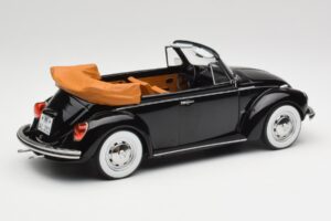 Volkswagen Beetle 1303 Cabriolet Negru Norev 1:18 188533 Metal - imaginea 2 din 6