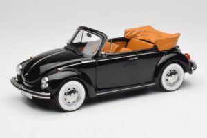 Volkswagen Beetle 1303 Cabriolet Negru Norev 1:18 188533 Metal