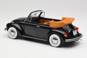 Volkswagen Beetle 1303 Cabriolet Negru Norev 1:18 188533 Metal - imaginea 5 din 6