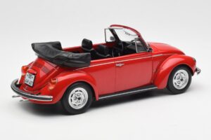 Volkswagen Beetle 1303 Cabriolet Roșu Norev 1:18 188529 Metal - imaginea 2 din 6