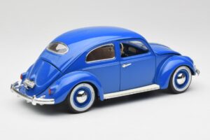 Volkswagen Beetle Albastru Bburago 1:18 23124646 Metal - imaginea 3 din 8