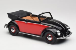 Volkswagen Beetle Cabriolet Negru & Roșu Minichamps 1:18 107054132 Rășină - imaginea 4 din 6