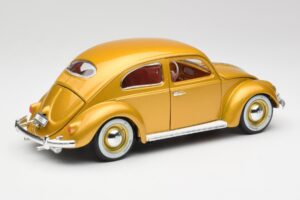 Volkswagen Beetle Auriu Bburago 1:18 3361 Metal - imaginea 3 din 8