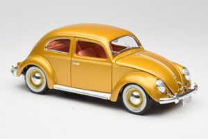 Volkswagen Beetle Auriu Bburago 1:18 3361 Metal - imaginea 6 din 8