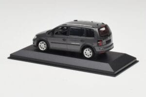 Volkswagen Cross Touran Platinum Gri Minichamps 1:43 400056170 Metal - imaginea 3 din 4