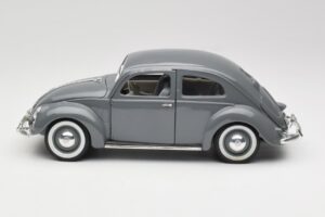 Volkswagen Export Sedan Agave Grey Maisto 1:18 100299 Metal - imaginea 4 din 8