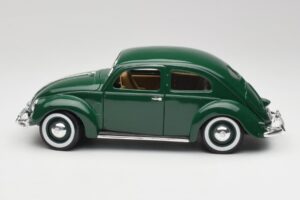 Volkswagen Export Sedan Beryl Verde Maisto 1:18 31820 Metal - imaginea 4 din 8