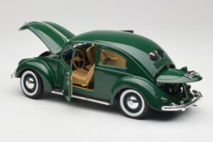 Volkswagen Export Sedan Beryl Verde Maisto 1:18 31820 Metal - imaginea 5 din 8