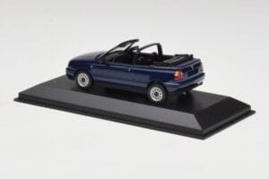 Volkswagen Golf Mk3 Cabriolet Maritime Albastru Minichamps 1:43 400055530 Metal - imaginea 3 din 4