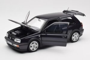 Volkswagen Golf Mk3 VR6 Violet Metalizat Norev 1:18 188417 Metal - imaginea 3 din 8