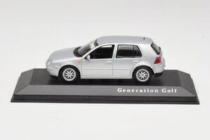 Volkswagen Golf Mk4 Reflex Argintiu Minichamps 1:43 4527111022 Metal