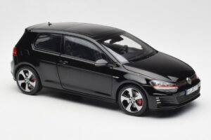 Volkswagen Golf Mk7 GTI Negru Norev 1:18 188550 Metal - imaginea 6 din 8