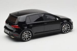 Volkswagen Golf R Mk7 Deep Black Otto 1:18 OT417 Rășină - imaginea 2 din 6