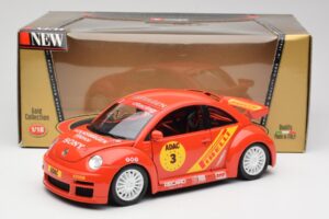 Volkswagen New Beetle Cup Bburago 1:18 3329 Metal - imaginea 8 din 8