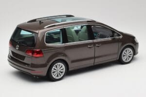 Volkswagen Sharan 7N Maro Stejar Metalizat Minichamps 1:18 110051001 Metal - imaginea 3 din 8