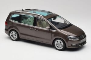 Volkswagen Sharan 7N Maro Stejar Metalizat Minichamps 1:18 110051001 Metal - imaginea 6 din 8