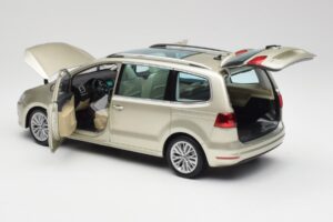 Volkswagen Sharan 7N Reflex Argintiu Metalizat Minichamps 1:18 110051002 Metal - imaginea 5 din 8