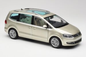 Volkswagen Sharan 7N Reflex Argintiu Metalizat Minichamps 1:18 110051002 Metal - imaginea 6 din 8