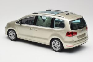 Volkswagen Sharan 7N Reflex Argintiu Metalizat Minichamps 1:18 110051002 Metal - imaginea 7 din 8