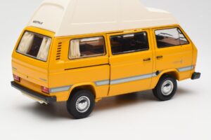 Volkswagen T3 Joker Autocaravană Schuco 1:18 450038500 Metal - imaginea 3 din 8