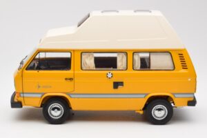 Volkswagen T3 Joker Autocaravană Schuco 1:18 450038500 Metal - imaginea 4 din 8