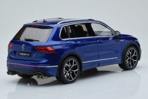Volkswagen Tiguan R Mk2 Albastru Otto 1:18 OT423 Rășină - imaginea 2 din 6