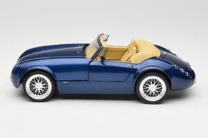 Wiesmann Roadster MF3 Albastru Revell 1:18 08861 Metal - imaginea 4 din 8