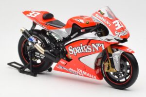 Yamaha YZR-M1 Gauloises Fortuna Yamaha #7 C. Checa MotoGP 2004 Minichamps 1:12 122043007 Metal - imaginea 4 din 6