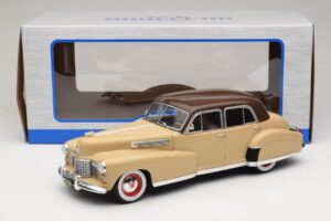 Cadillac Fleetwood Series 60 Special Bej MCG 1:18 MCG18656 Metal - imaginea 6 din 6