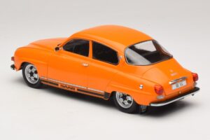 Saab 96 V4 Portocaliu MCG 1:18 MCG18654 Metal - imaginea 5 din 6