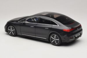 Mercedes EQE V295 Graphite Grey Magno NZG 1:18 B66961108 Metal - imaginea 4 din 8