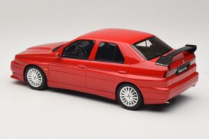 Alfa Romeo 155 GTA Stradale Alfa Red Otto 1:18 OT1132 Rășină - imaginea 5 din 6
