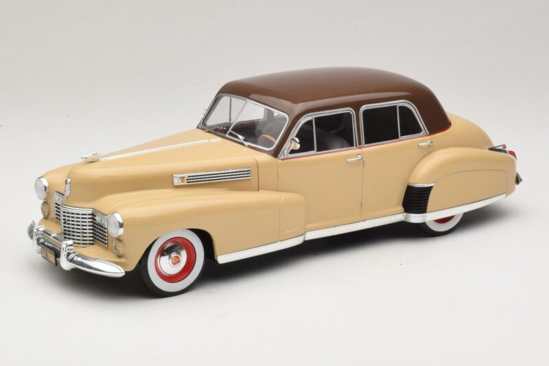 Cadillac Fleetwood Series 60 Special Bej MCG 1:18 MCG18656 Metal