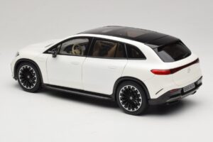 Mercedes EQS SUV X296 Manufaktur Diamond White NZG 1:18 B66960590 Metal - imaginea 7 din 8
