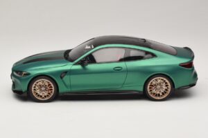 BMW M4 CS G82 Frozen Isle of Man Green GT Spirit 1:18 GT994 Rășină - imaginea 3 din 6
