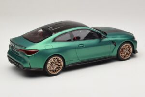 BMW M4 CS G82 Frozen Isle of Man Green GT Spirit 1:18 GT994 Rășină - imaginea 2 din 6