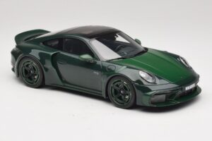 Porsche 911 992 Turbo S Brabus 900 Rocket R Mean Green GT Spirit 1:18 GT959 Rășină - imaginea 4 din 6