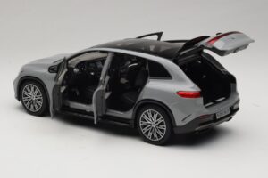 Mercedes EQS SUV X296 Manufaktur Alpine Grey NZG 1:18 B66960591 Metal - imaginea 5 din 8