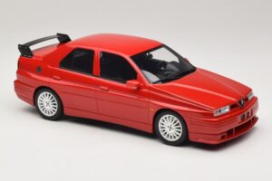 Alfa Romeo 155 GTA Stradale Alfa Red Otto 1:18 OT1132 Rășină - imaginea 4 din 6