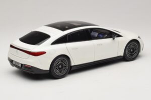 Mercedes EQS V297 Manufaktur Opalite White NZG 1:18 B66961049 Metal - imaginea 3 din 8