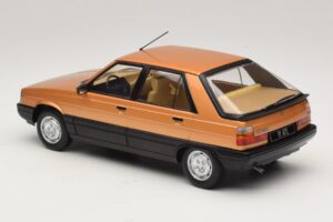 Renault 11 GTL Auriu MCG 1:18 MCG18590 Metal - imaginea 5 din 6