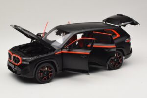 BMW XM G09 Matt Black Minichamps 1:18 110023301 Metal - imaginea 2 din 8