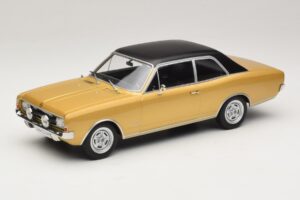 Opel Commodore A Bej MCG 1:18 MCG18559 Metal
