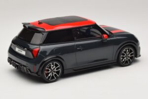 Mini Cooper JCW F66 Legend Grey Otto 1:18 OT1244 Rășină - imaginea 2 din 6